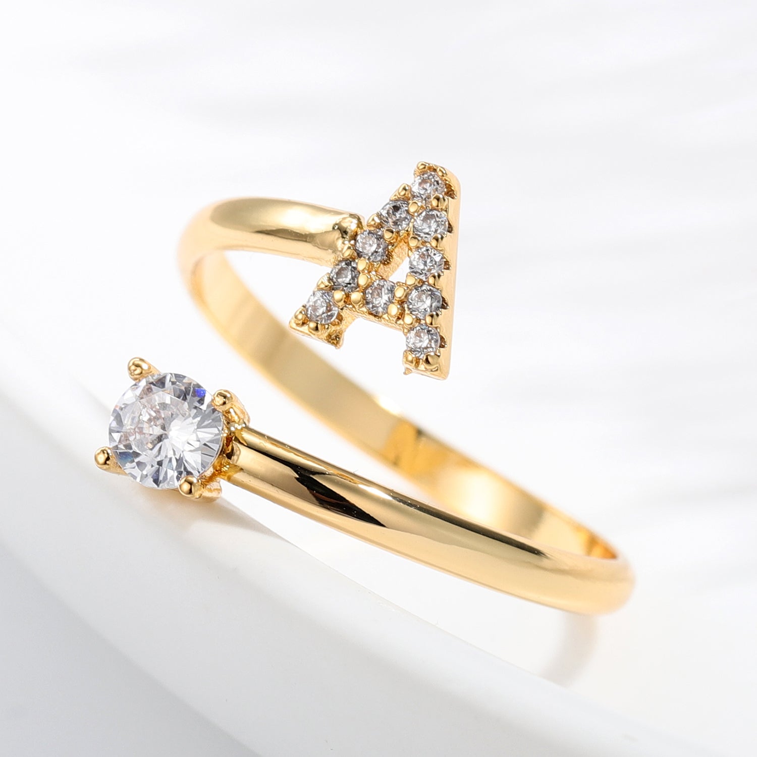La Bague Initiale