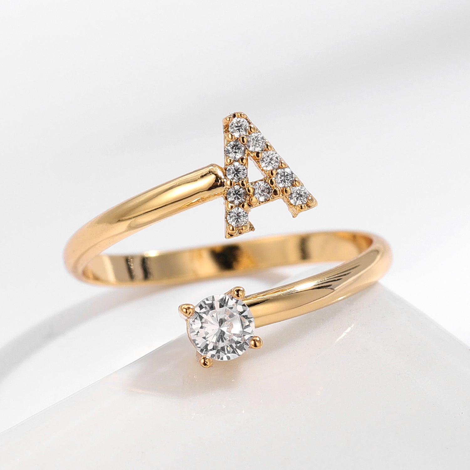 La Bague Initiale
